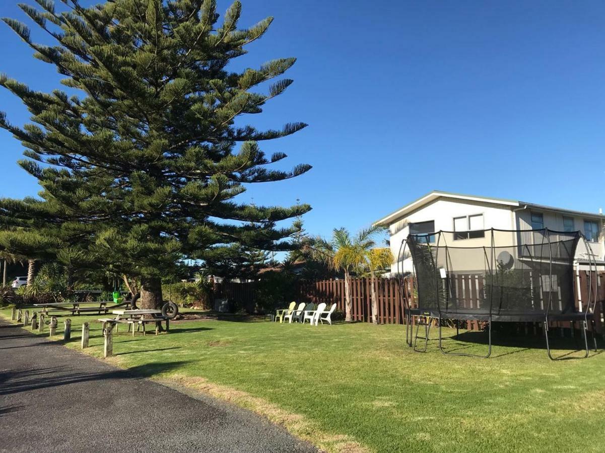 Beaches Motel Waihi Luaran gambar